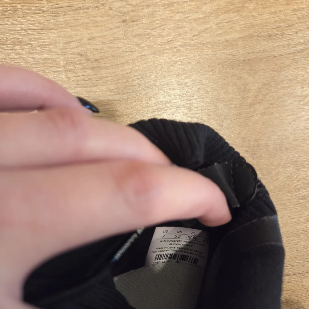 lululemon athletica Chargefeel 1 Women's Shoes - Picture 8 of 8